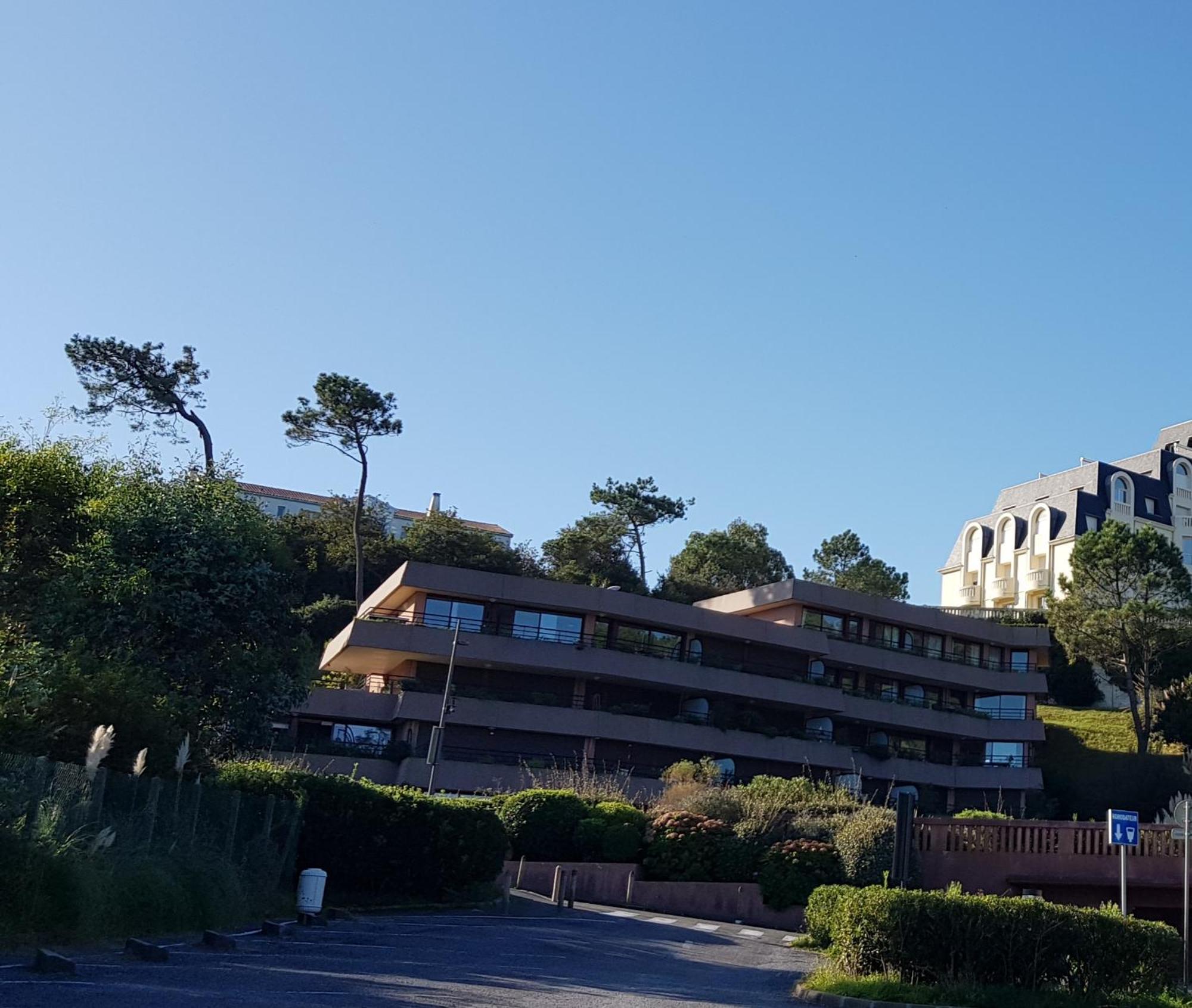 Studio Dans Residence De Standing Avec Parking Et Sa Terrasse Vue Mer Bidart Exterior photo